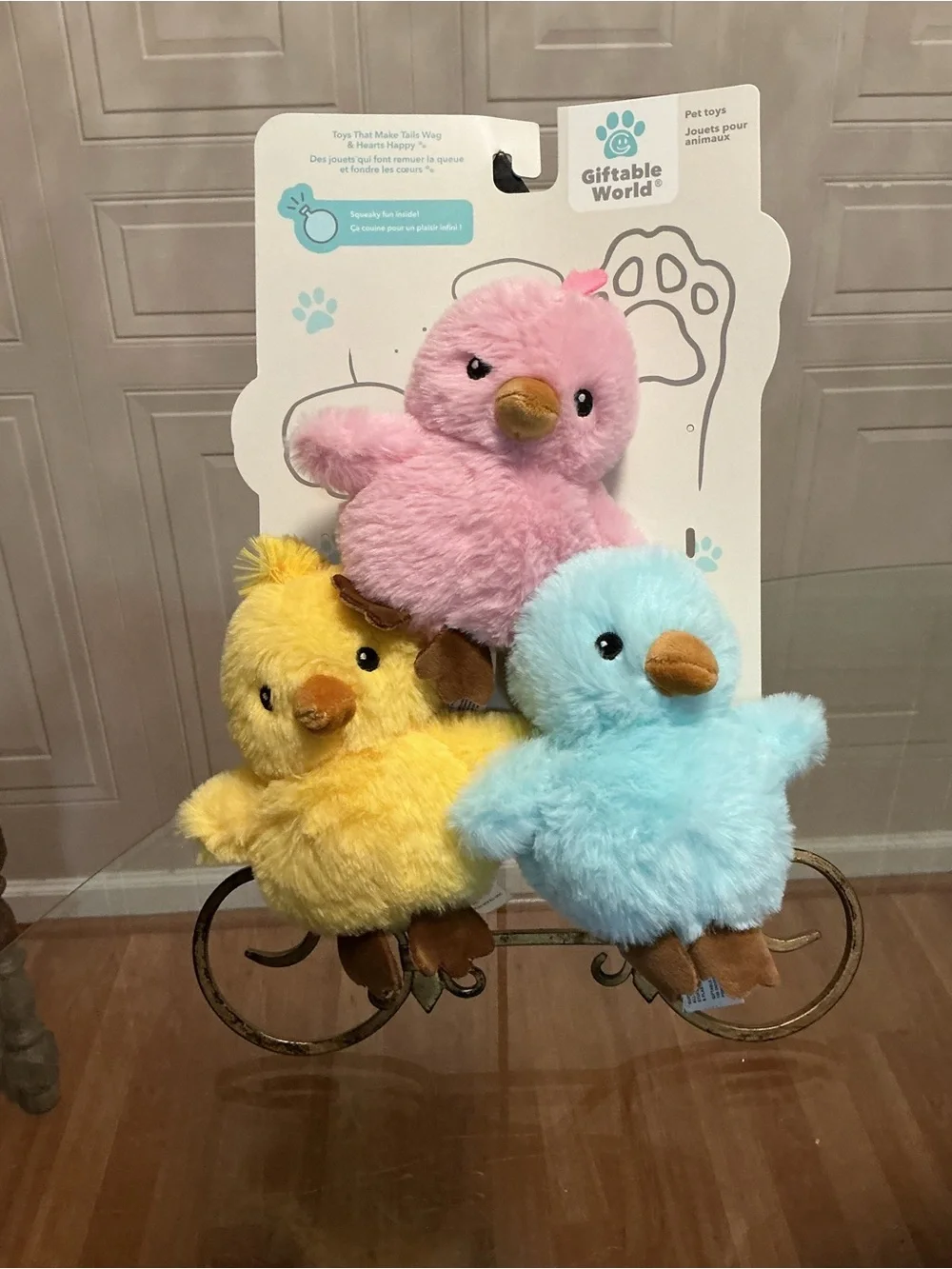 Beautiful Giftable World Chickens  Set Of 3 Stuffed Dog Toy With Squeaker 5.5